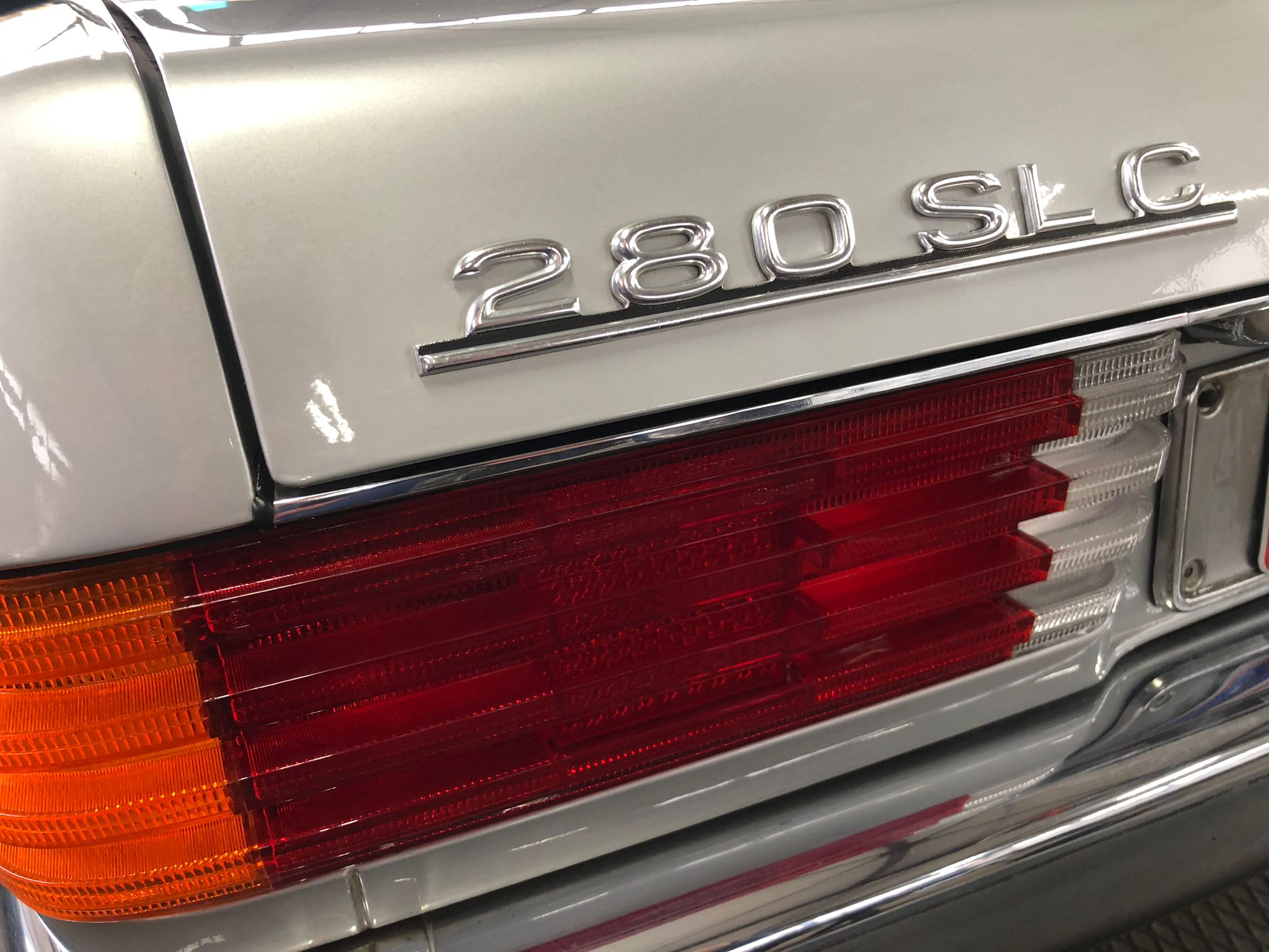 schönes Sammlerstück: C107 280SLC