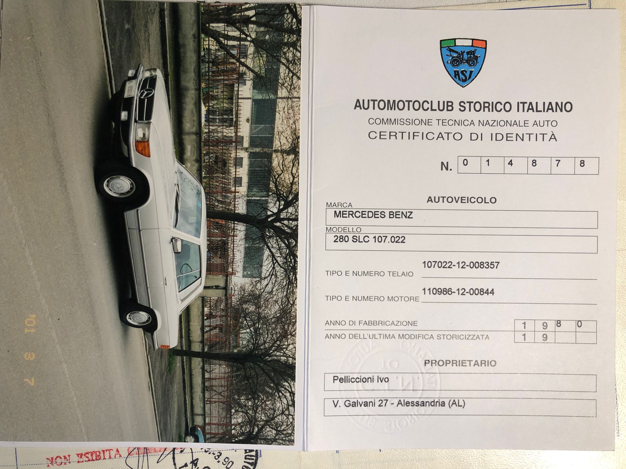 schönes Sammlerstück: C107 280SLC
